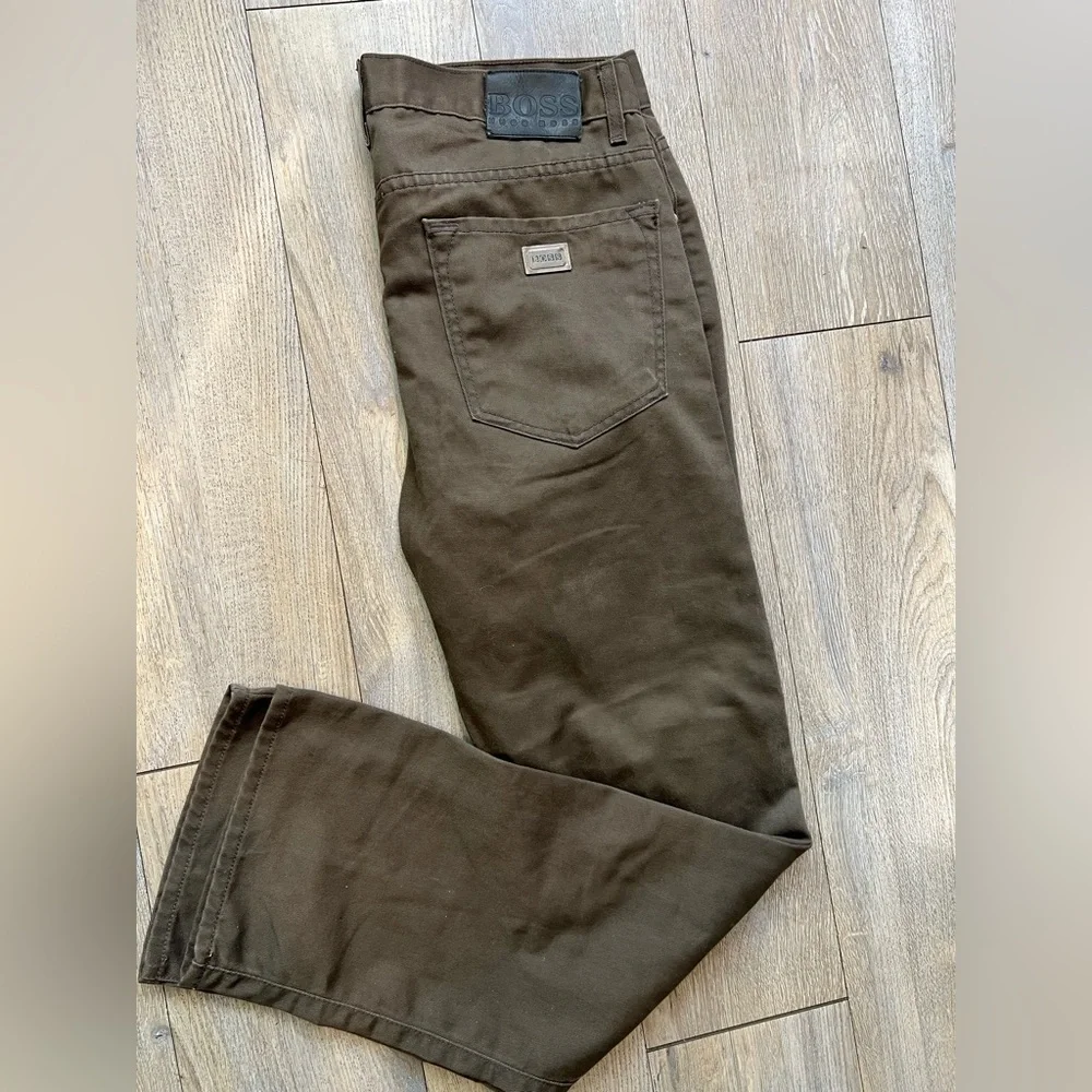 Hugo Boss since 1998 brown.
